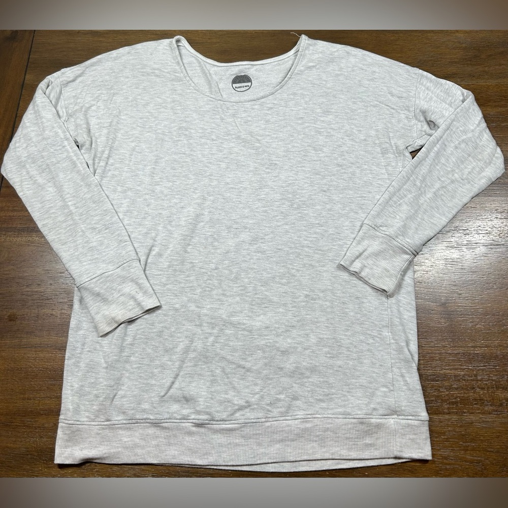 SUNDoWN Size S Gray Long Sleeve Softcore Pullover Sweatshirt